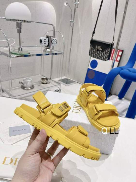 Dior Shoes _SKUDiorcolors030603sz35-39LL3299